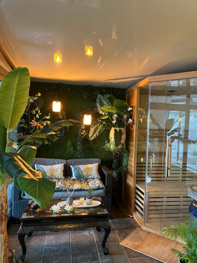 Mon Petit Bali Bed & Breakfast Мосан ле Алпил Екстериор снимка